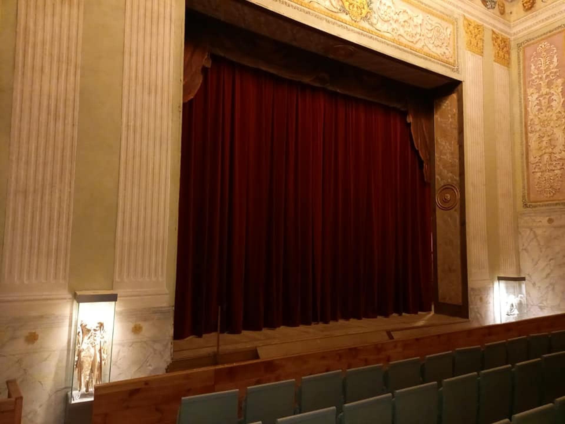 Zámek Kačina - Zámecké divadlo
